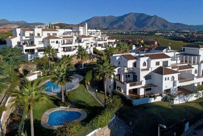 Luxury Apartment Set In Dona Julia Golf Course Casares Εξωτερικό φωτογραφία